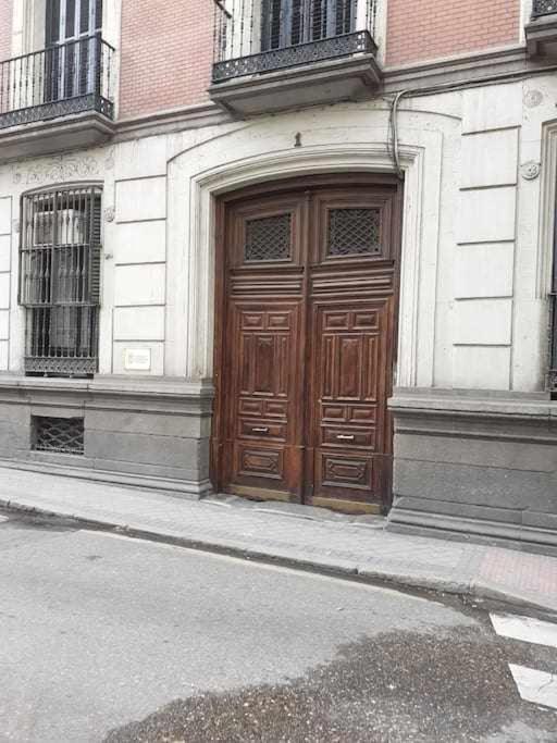 Comodo Apartamento Mayor Y Sol Madrid Exterior foto